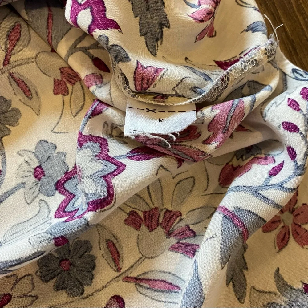 Floral long sleeve blouse curved hem colourful button front - Picture 11 of 11